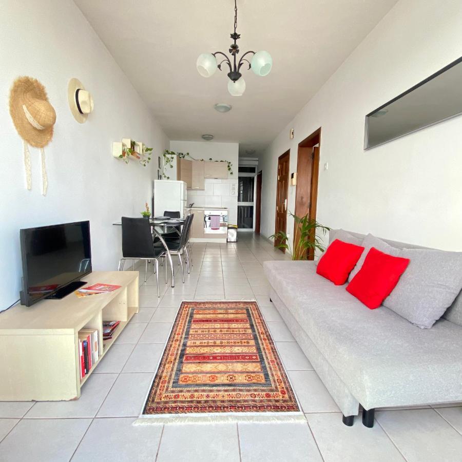 F2 - Lovely Two Bedrooms Flat Sea View, St Julians Saint Julian's Exteriér fotografie